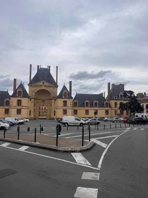 Fontainebleau Hypercentre Place D'Armes 2 Chambres Ngoại thất bức ảnh